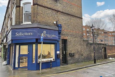 Property for sale, Roman Road, Bethnal Green