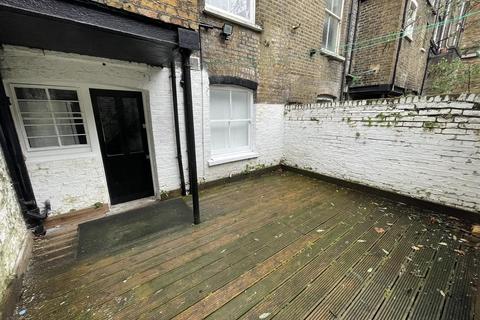 Property for sale, Roman Road, Bethnal Green