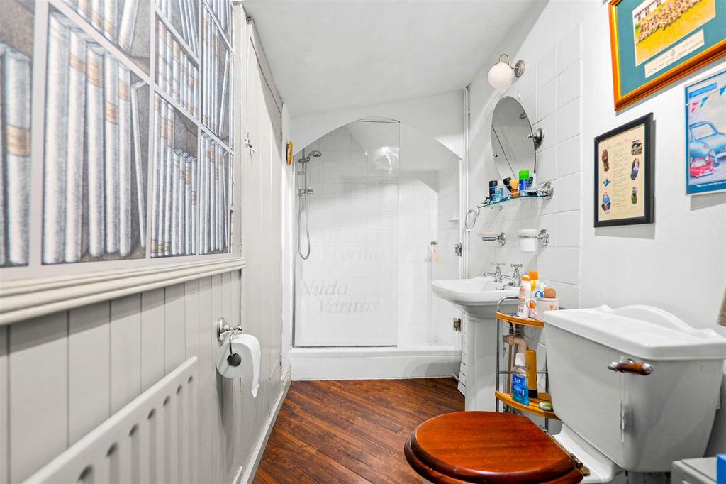 67 London Road - Shower room.jpg
