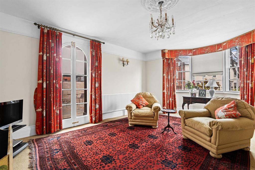 67 London Road - Living room (brochure).jpg