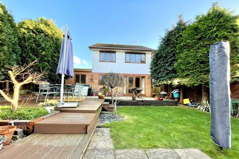 4 bedroom detached house for sale, Laidlaw Close, Talbot Village, Poole, BH12