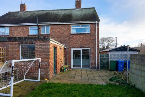 19 Kirkfield Road, Withernsea, HU19 2LA
