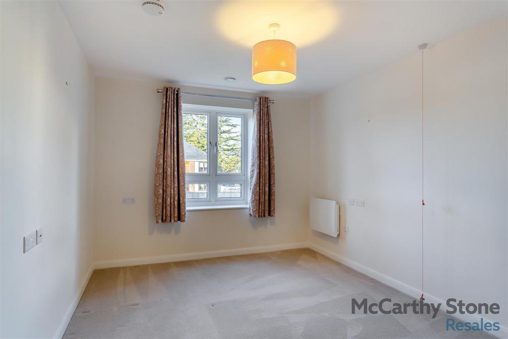 8633338-interior11.jpg