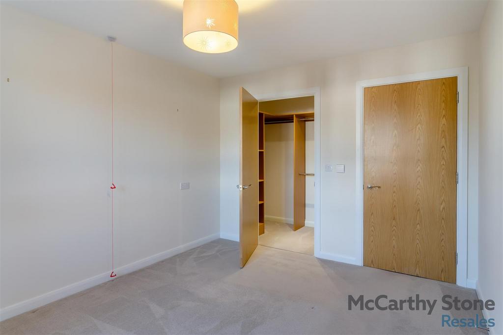 8633338-interior12.jpg