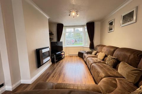 3 bedroom semi-detached house for sale - Peak House Road, Great Barr, Birmingham