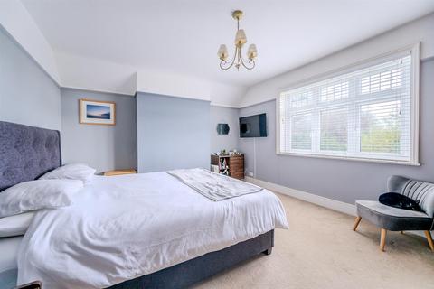 33 Milldown Road, Seaford, BN25 3PB