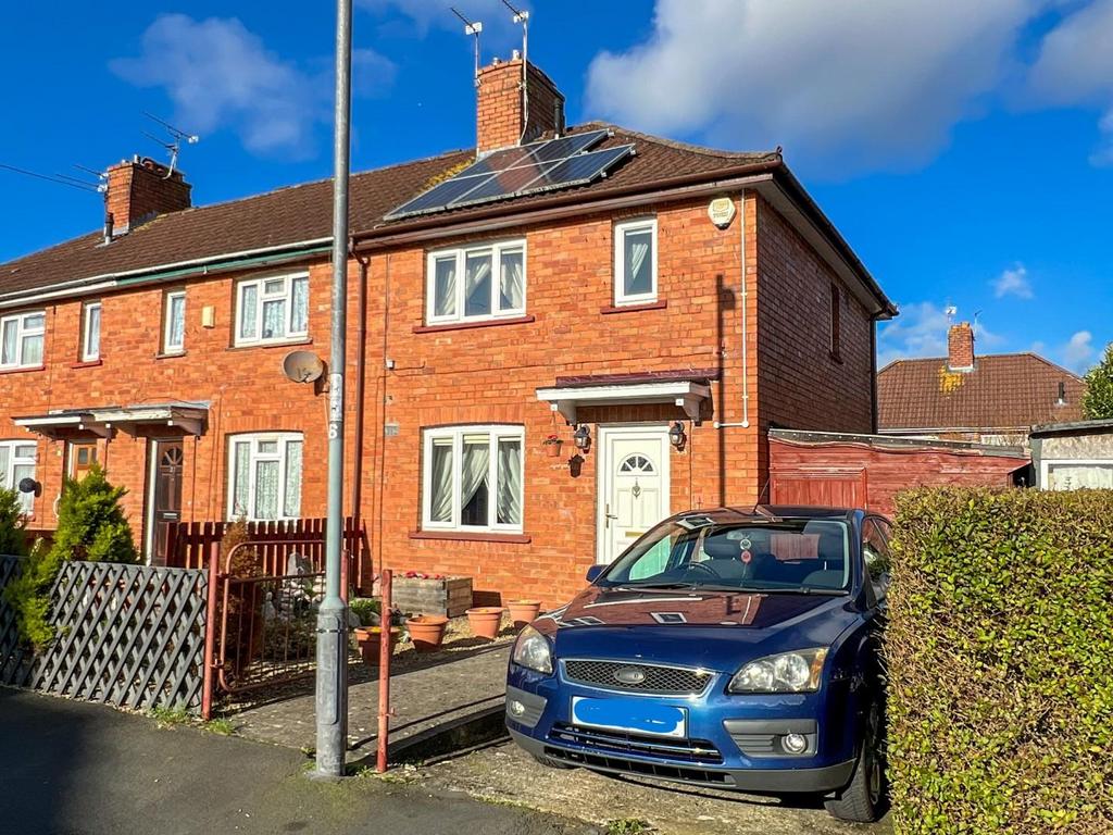 Padstow Road, Bristol 3 bed end of terrace house for sale £250,000