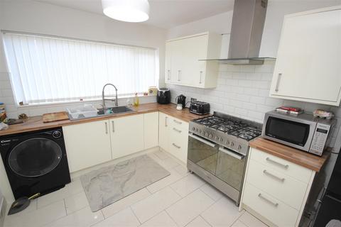 3 bedroom semi-detached house for sale - Hundred Acre Road, Sutton Coldfield B74