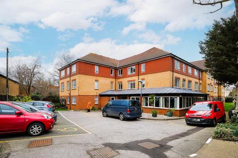 1 bedroom retirement property for sale, Westminster Court, Cambridge Park