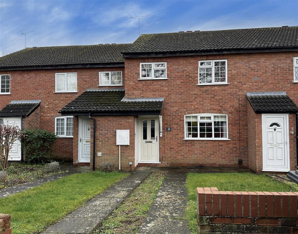 Pochins Close, Wigston LE18 3 bed townhouse for sale £240,000