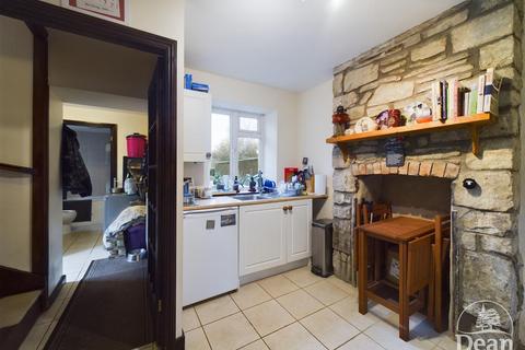 2 bedroom cottage for sale, Locks Row, Coalway, Coleford