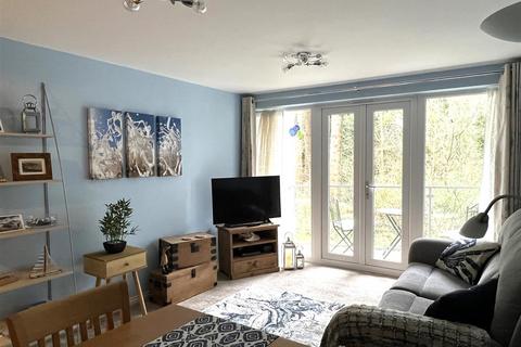 2 bedroom apartment for sale, Woodland View, Duporth, St. Austell