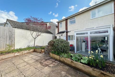 4 bedroom semi-detached house for sale, St. Helens Drive, Wick, Bristol