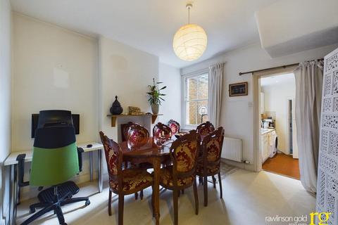 75 Stanley Road, Harrow, HA2 8AY