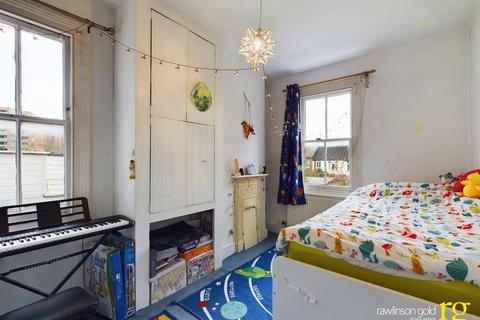 75 Stanley Road, Harrow, HA2 8AY