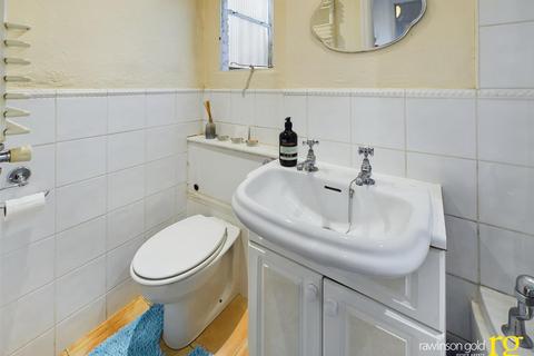 75 Stanley Road, Harrow, HA2 8AY