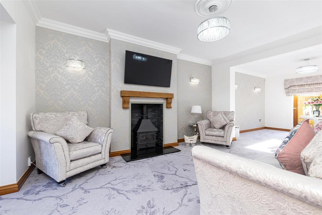 Eastbourne Road, Darlington 4 bed detached house for sale £290,000