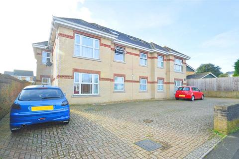 2 bedroom flat for sale - CLOSE TO TOWN & BEACH * SANDOWN