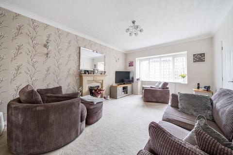 15 Forsyth Close, East Malling, West Malling, ME19 6BS