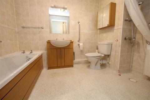 2 bedroom flat for sale, Sopwith Road, Eastleigh