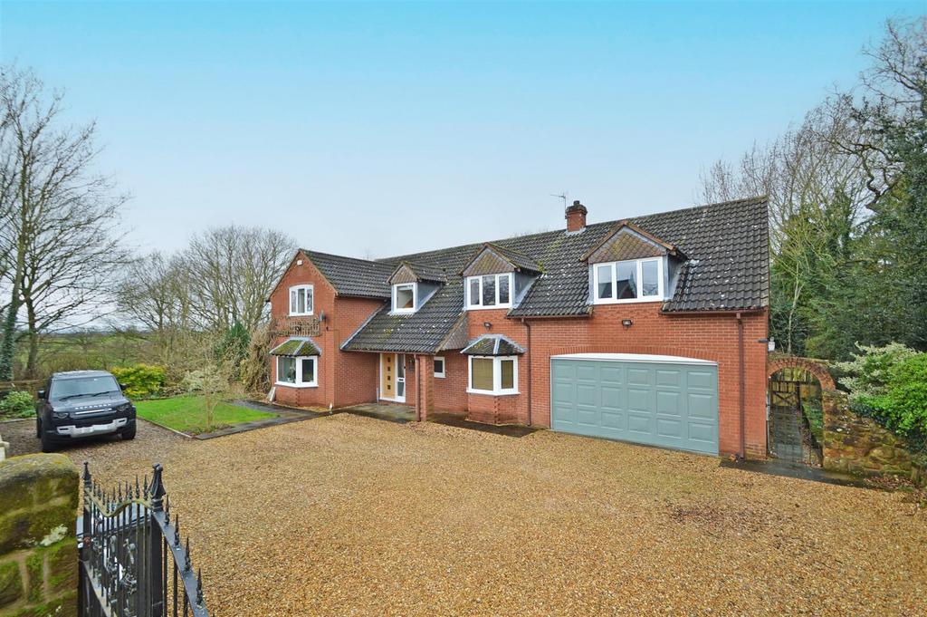 Lower Road, Myddle, Shrewsbury 5 bed detached house for sale £695,000