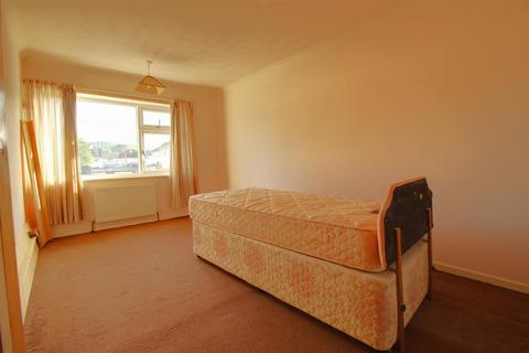7 Garnalls Road, Matson, Gloucester, GL4 6NA