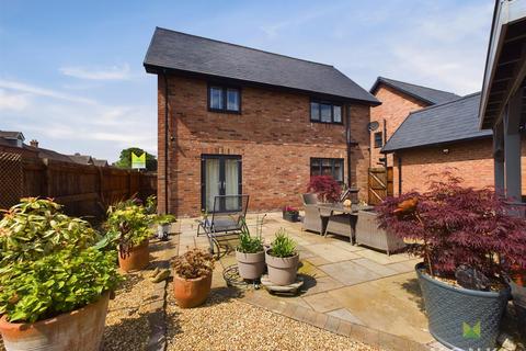 4 bedroom detached house for sale, Fairhaven Close, Prees, Whitchurch