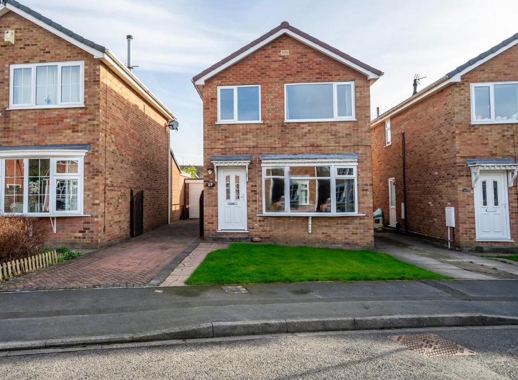 The Gallops, York 3 bed detached house for sale £300,000