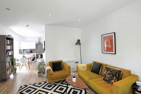 11 bedroom apartment for sale, Wycombe House, Wilbraham Road