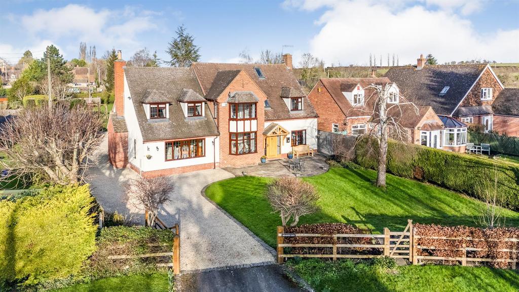 Hoden Lane, Cleeve Prior, Evesham 4 bed detached house for sale £900,000