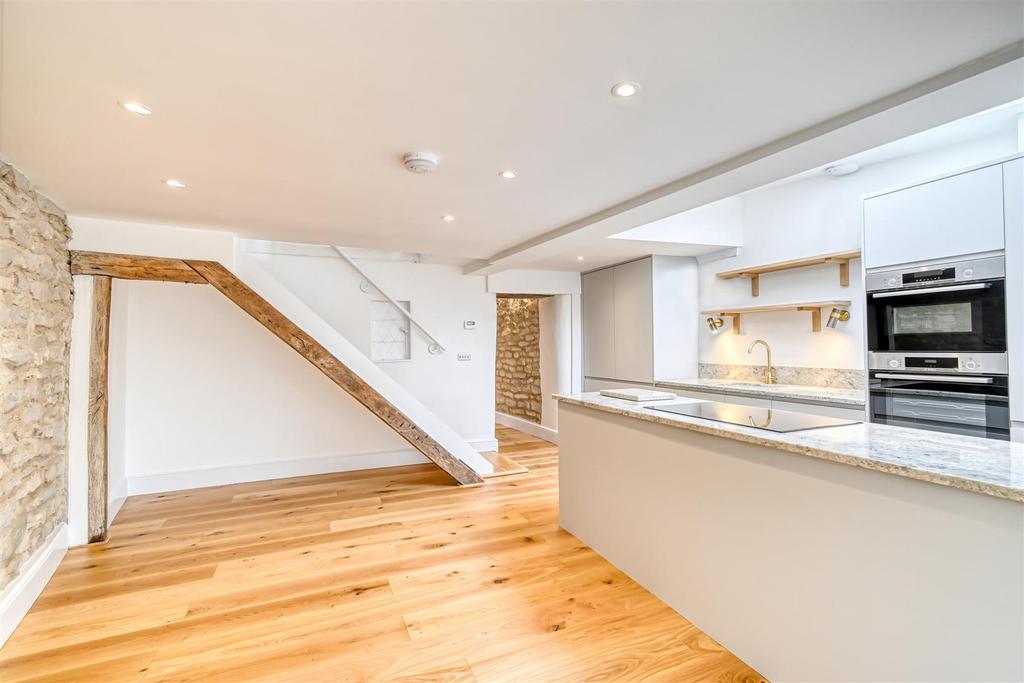 5 A King Street-16.jpg