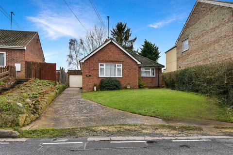 3 bedroom detached bungalow for sale, Waldingfield Road, Sudbury