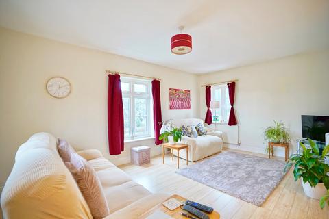 2 bedroom apartment for sale - Baker Close, Brampton, Huntingdon, PE28