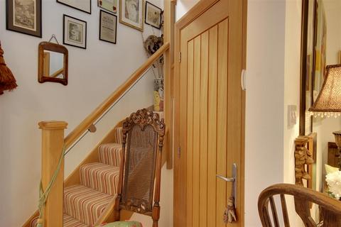 5 Easenby Close, Swanland, North Ferriby, HU14 3NP