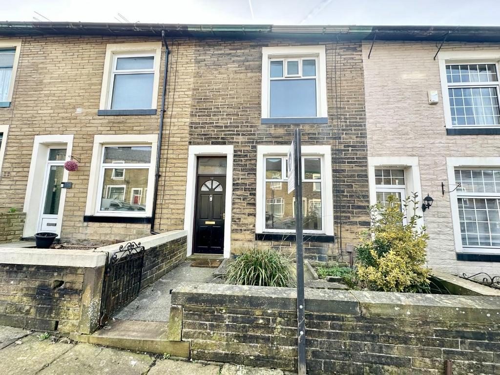 Helmsdale Road, Nelson 2 bed terraced house for sale £60,000