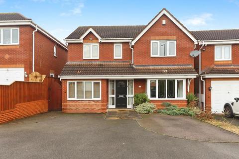 4 bedroom detached house for sale, Bletchley Drive, Tamworth