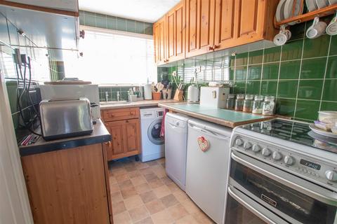 25 Bartlow Place, Haverhill, CB9 0AG
