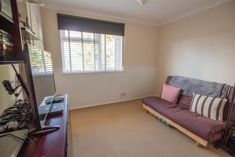25 Bartlow Place, Haverhill, CB9 0AG