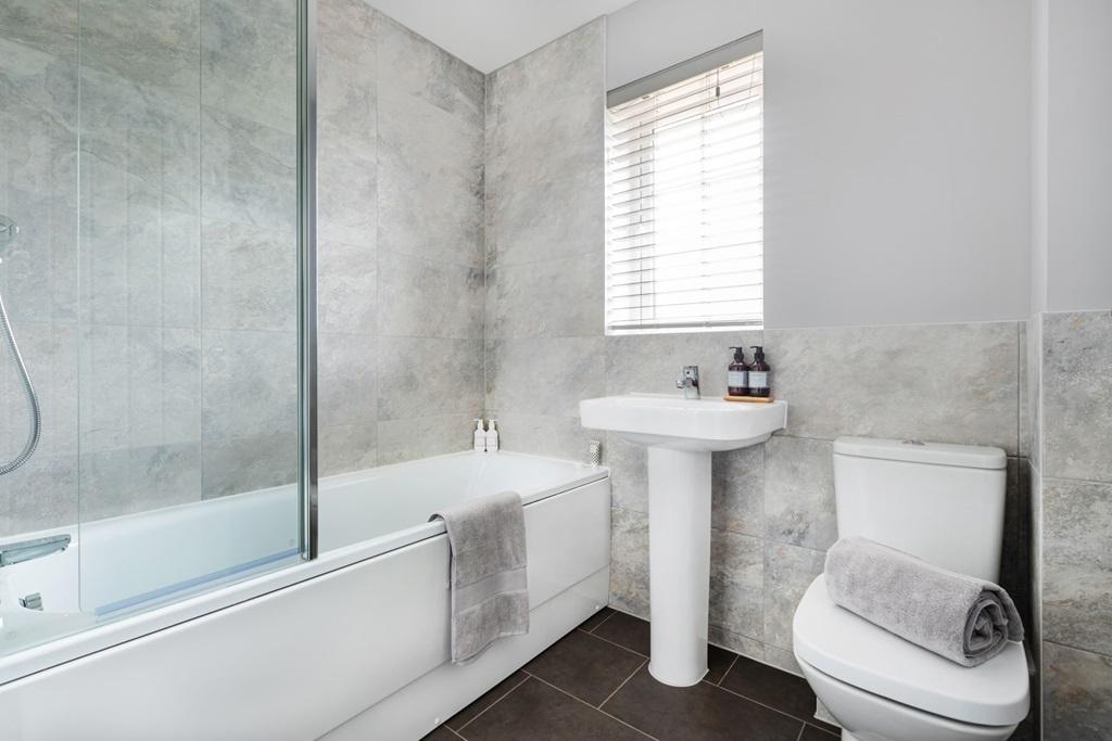 A Taylor Wimpey bathroom is easy to clean