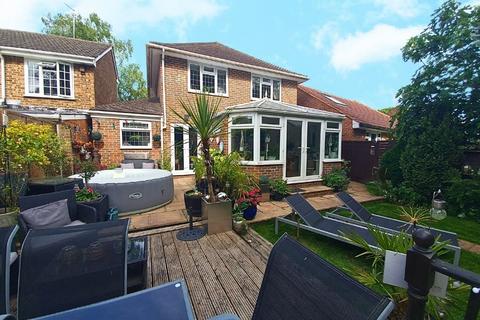 5 bedroom detached house for sale, Wigmore Road, Gillingham ME8