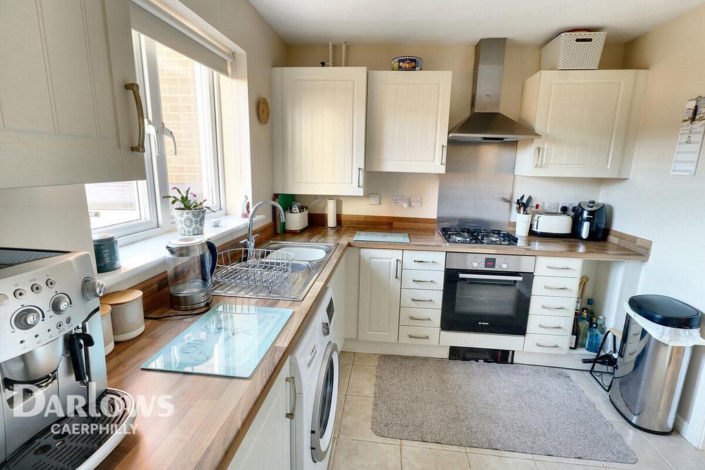 Drum Tower View, Caerphilly 3 bed end of terrace house £240,000