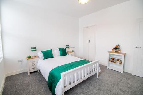 16 Alderson Place, Sheffield, S2 4UG