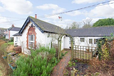 South Cottage Old Road, Elham, Canterbury, CT4 6UH
