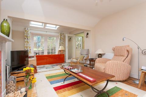 South Cottage Old Road, Elham, Canterbury, CT4 6UH