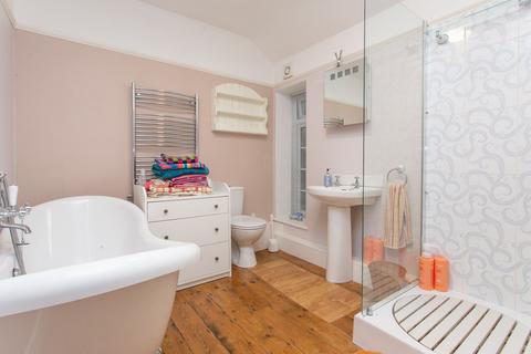 South Cottage Old Road, Elham, Canterbury, CT4 6UH