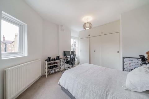 2 bedroom flat for sale, Ravenslea Road, Balham