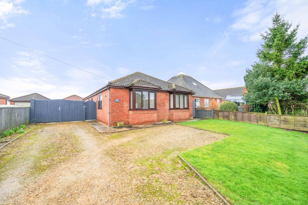 Caleb Hill Road, Old Leake, Boston, PE22 3 bed detached bungalow for