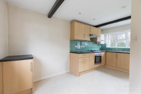 66 Upper Close, Forest Row, RH18 5DS