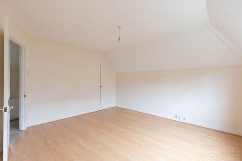 66 Upper Close, Forest Row, RH18 5DS