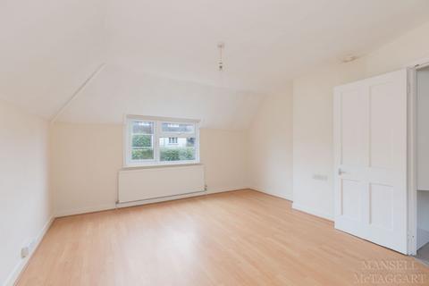 66 Upper Close, Forest Row, RH18 5DS